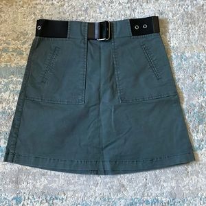 NWT Kenneth Cole Skirt with belt Size XS 14.5” across waist in Dark Green